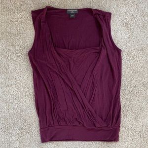 Maroon stretchy Banana Republic sleeveless top